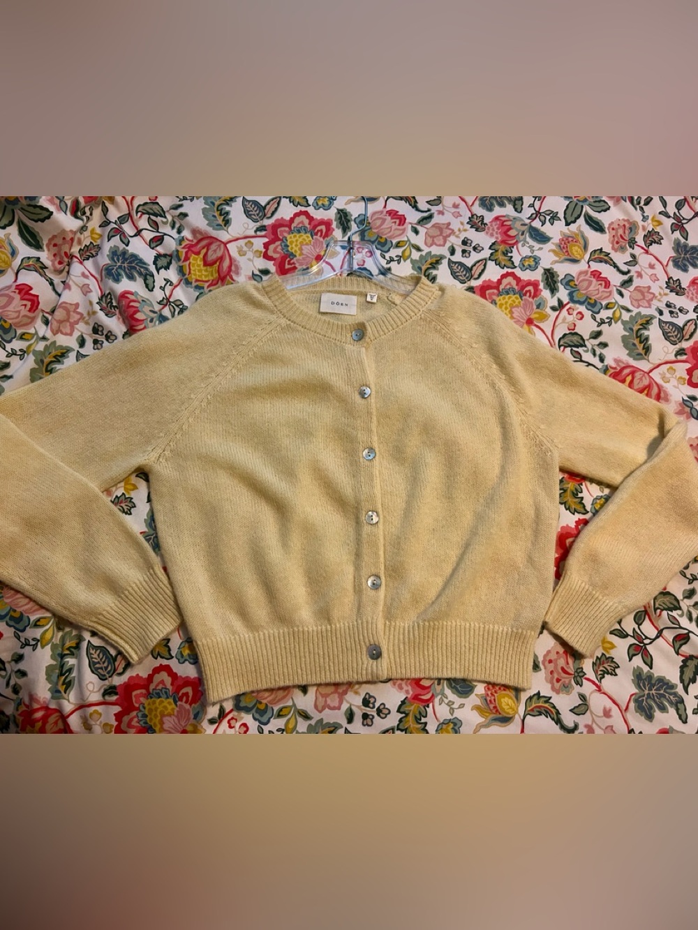 Doen Women's Yellow Merino Wool Alpaca Button-Front Knit Cardigan M